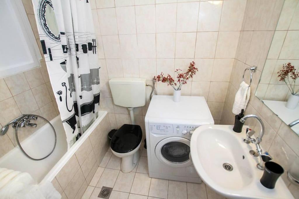 Apartment 2bdr Olympianzeus With Netflix *